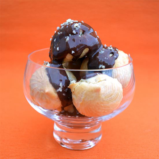 Salted caramel profiteroles