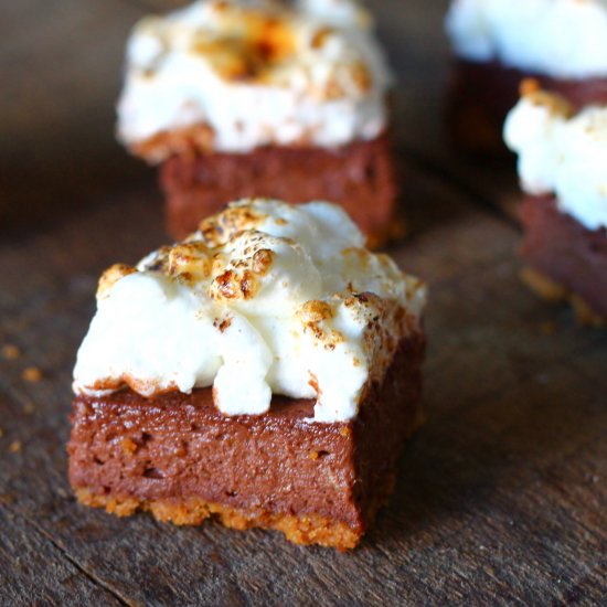 S’more Cheesecake Bars