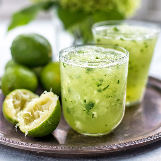 Cucumber & lemongrass Caipirinha