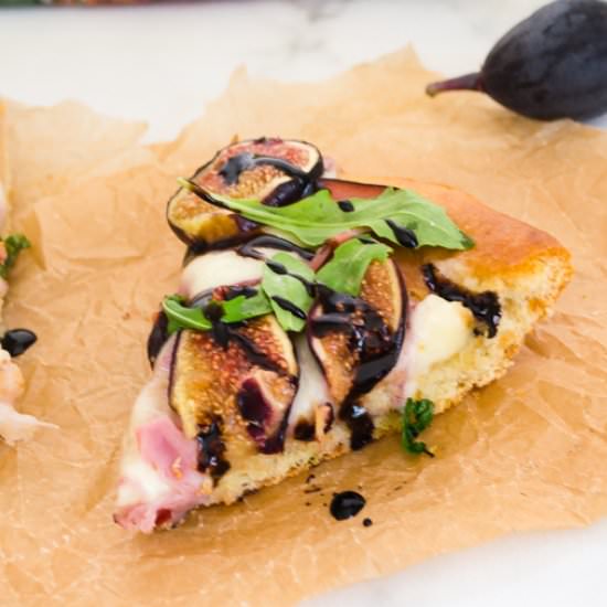 Fig-Prosciutto Focaccia Bread Pizza