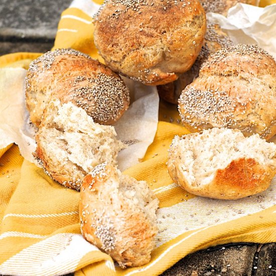 Chia Seeds Bread Rolls