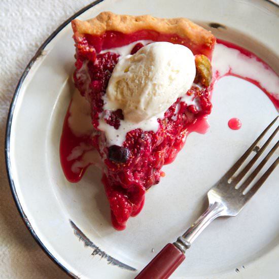 Fresh Raspberry Fig Pie