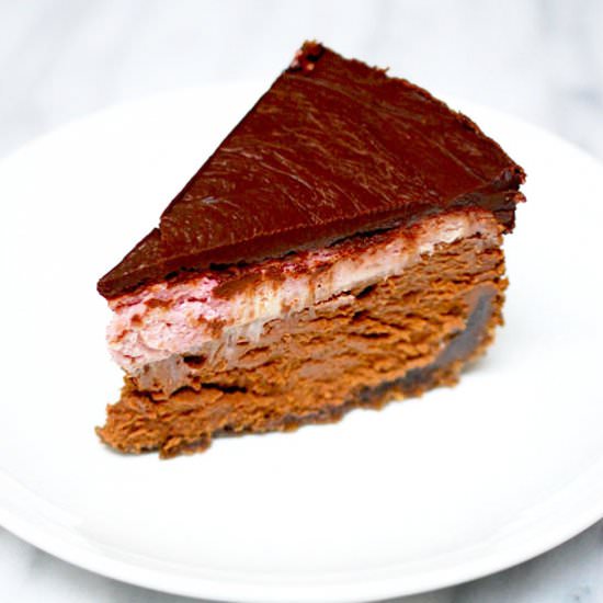 Chocolate raspberry cheesecake