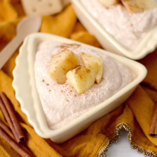 Healthy Apple Pie Cheesecake Dip