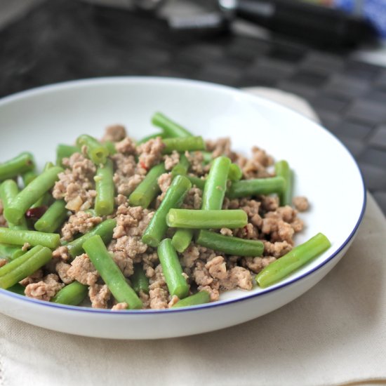 Minced meat with long bean