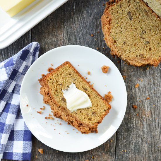 Zucchini Bread with Crumb