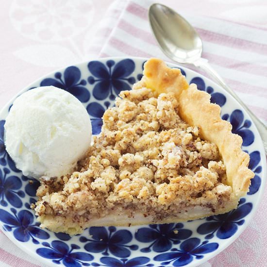 Pear and Hazelnut Pie