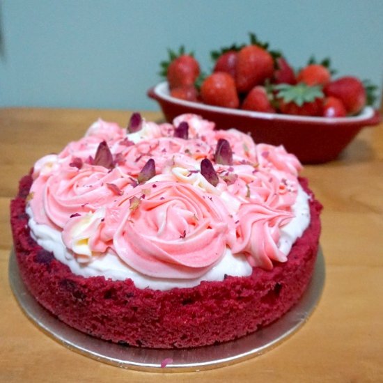 Strawberry Cheese Red Velvet Pie