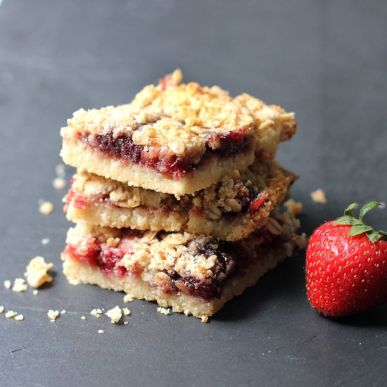 Strawberry Shortcake Crumble Bars