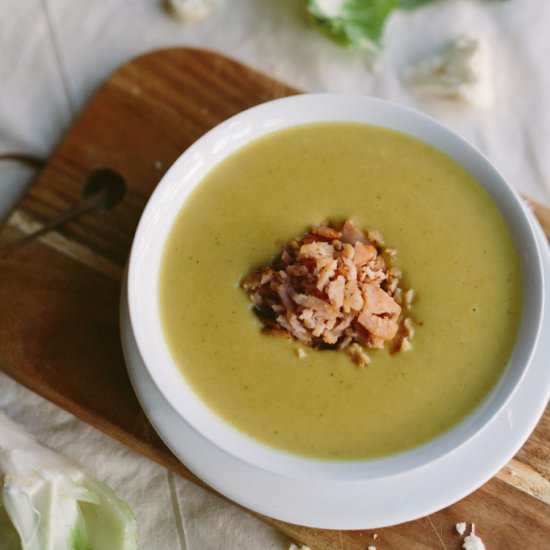 CURRIED CAULIFLOWER & COCONUT SOUP