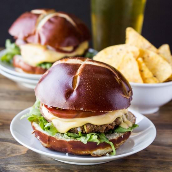 Green Chile Pinto Bean Burgers