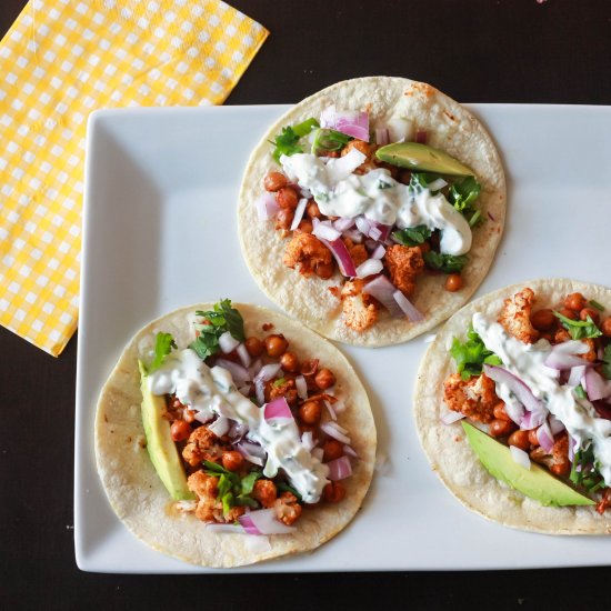 ROASTED CAULIFLOWER CHICKPEA TACOS