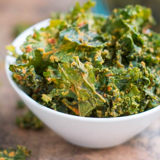 ‘Best Ever Cheesy Kale Chips’