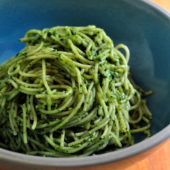 Kale Walnut Pesto