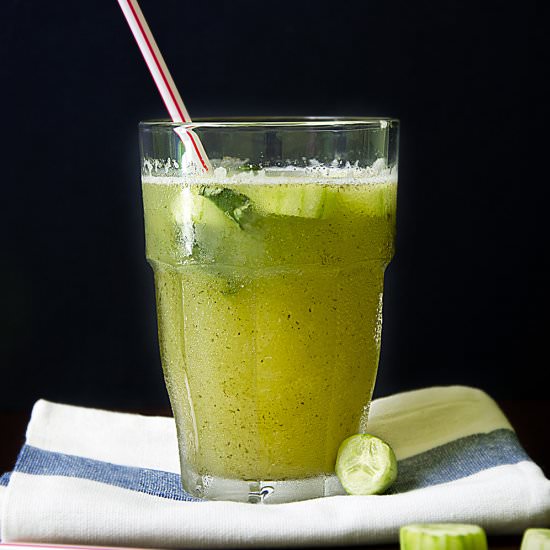 Chilled Cucumber & Mint Lemonade