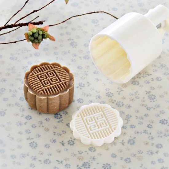 Coffee Snowskin Mooncakes