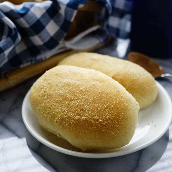 Filipino Buns or Pandesal