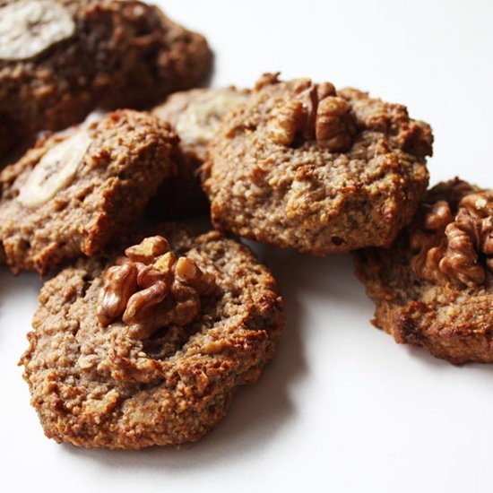 Banana and Walnut Breakfast Cookies