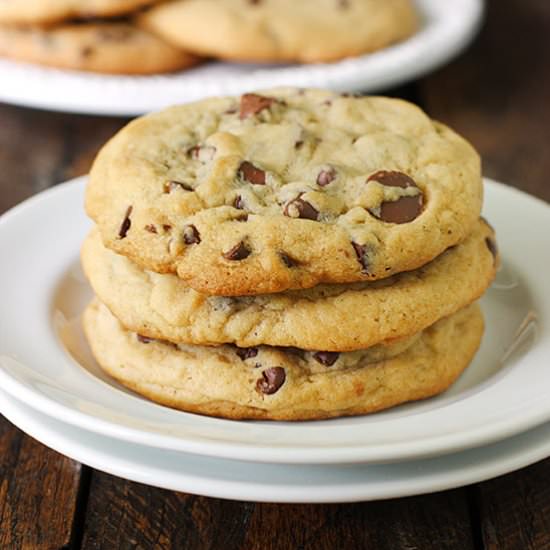 Soft Baked Chocolate Chip Cookies