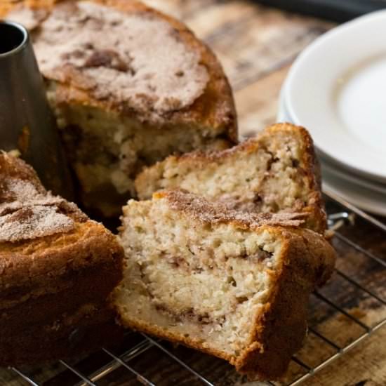 Banana Cinnamon Swirl Coffee Cake