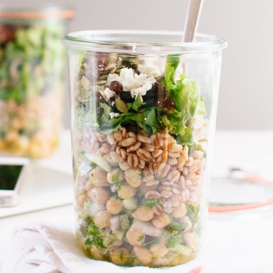 Mason Jar Chickpea and Farro Salad