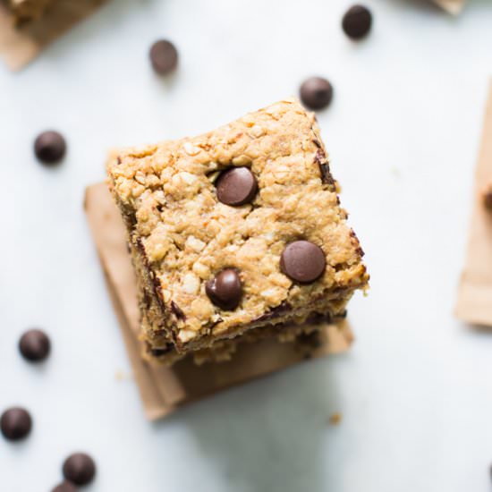 Peanut Butter Chocolate Chip Bars