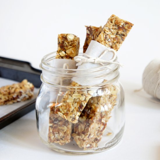 Peanut Butter Walnut Granola Bars