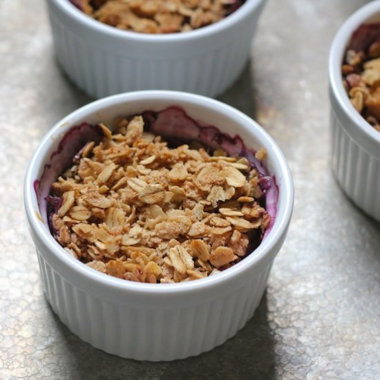 Easy Blueberry Oatmeal Crisp