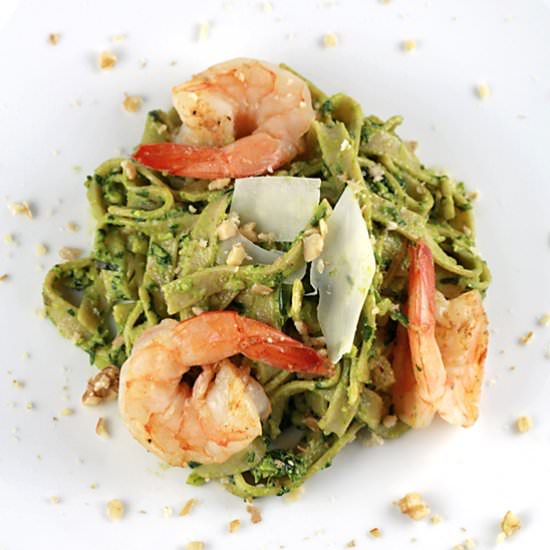 Arugula Walnut Pesto Shrimp Pasta