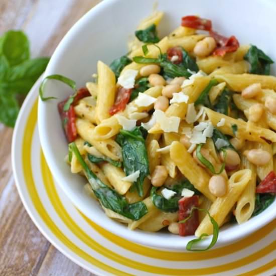 Creamy Pasta with Beans & Spinach