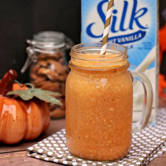 Pumpkin Almond Smoothie