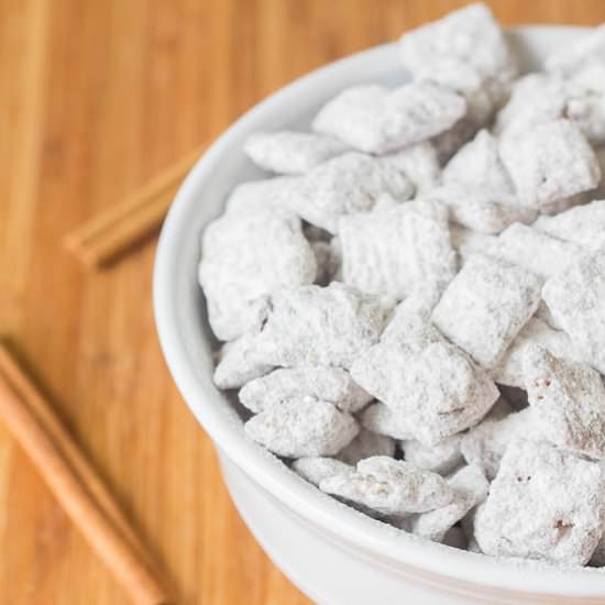 Cinnamon Bun Puppy Chow