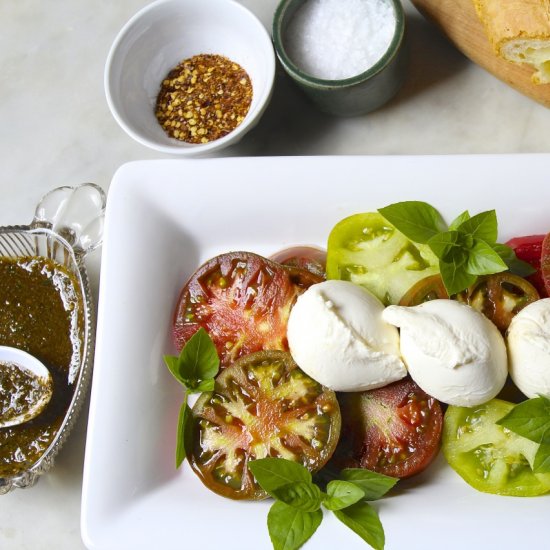 Burrata caprese salad