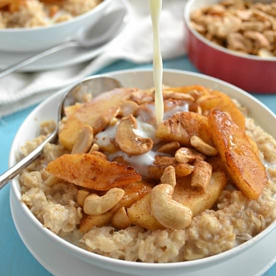 Caramelized Apple Oatmeal