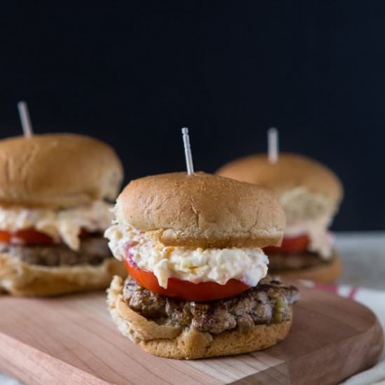 Chile pimento cheese beef slider