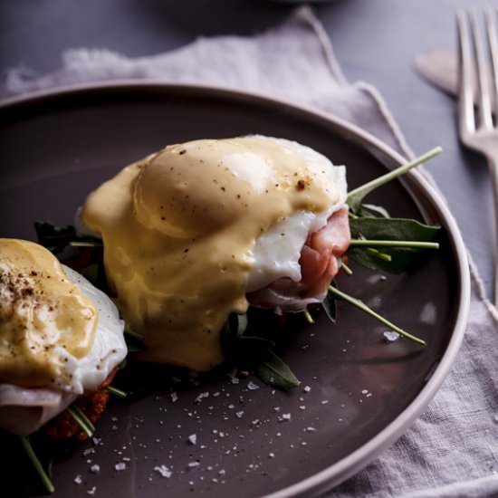 Eggs Benedict on Hashbrowns