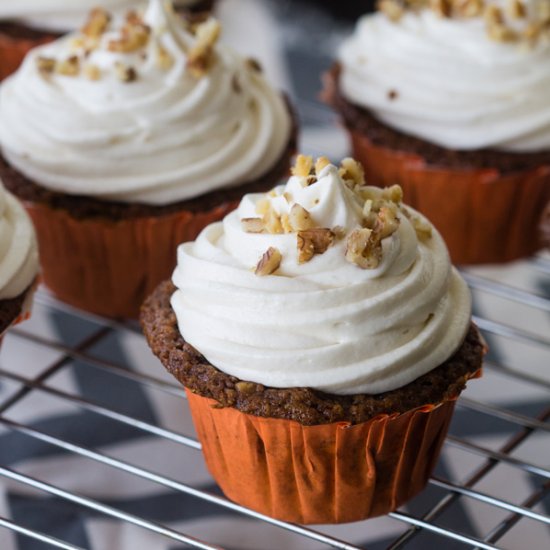 Gluten free carrot cake cupcakes