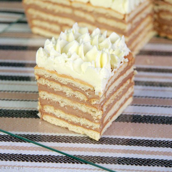 Halva Layer Cake