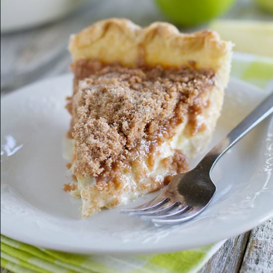 Sour Cream Apple Pie