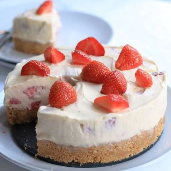 Strawberry Whisky Cheesecake