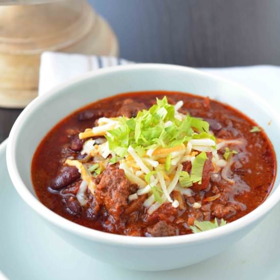 Weeknight Beef Chili (Slow Cooker)