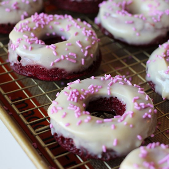 Baked Red Velvet Donuts