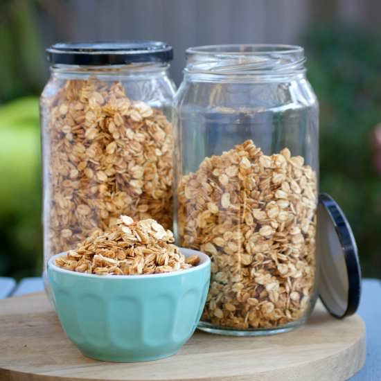 Healthy Honey Vanilla Granola