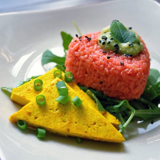 Beet onigiri and turmeric tofu