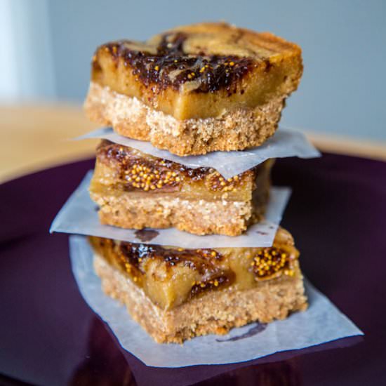 Fig Honey Blondies w/ Pretzel Crust