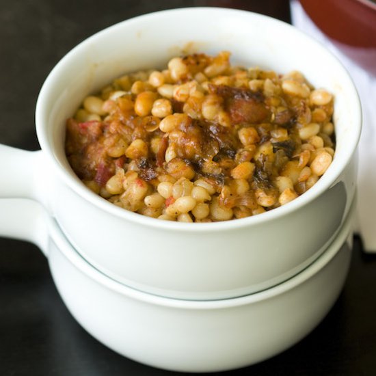 Tavche Gravche (Macedonian Beans)