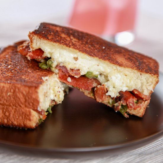 Jalapeno Popper Grilled Cheese