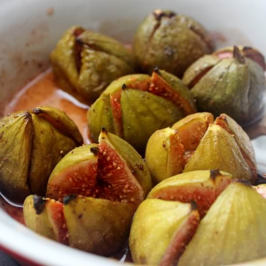 Baked Figs w/ Vanilla Mascarpone