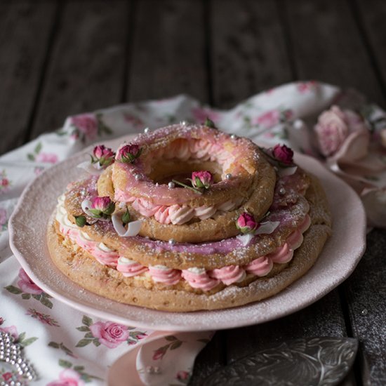 TIERED PARIS-BREST WITH STRAWBERRY