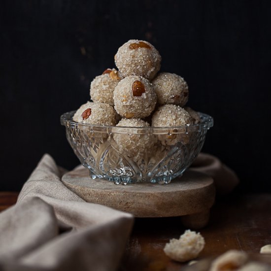 Beaten rice and coconut laddus